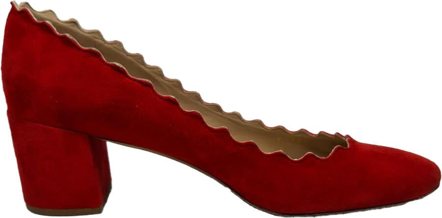 Chloe Pre-owned Chloé Lauren Scallop Blokhak Pumps in Rood Suède