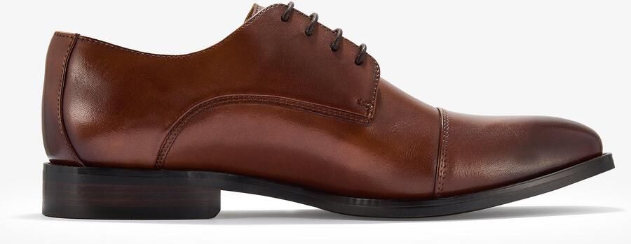 Clarks Banstead Cap Tan Leren Schoenen