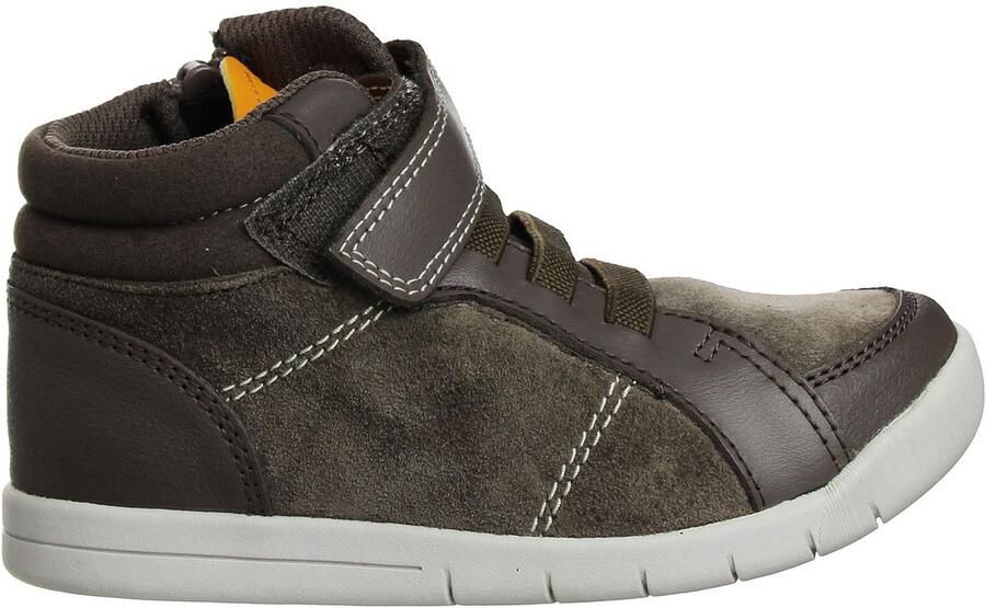 Clarks Emery Beat Bruine Kinderschoenen