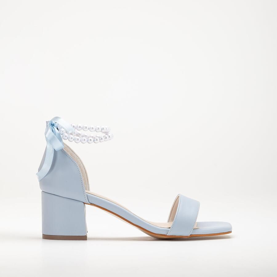 Forever & Always Illy Laag Block Hak Sandalen with Pearls