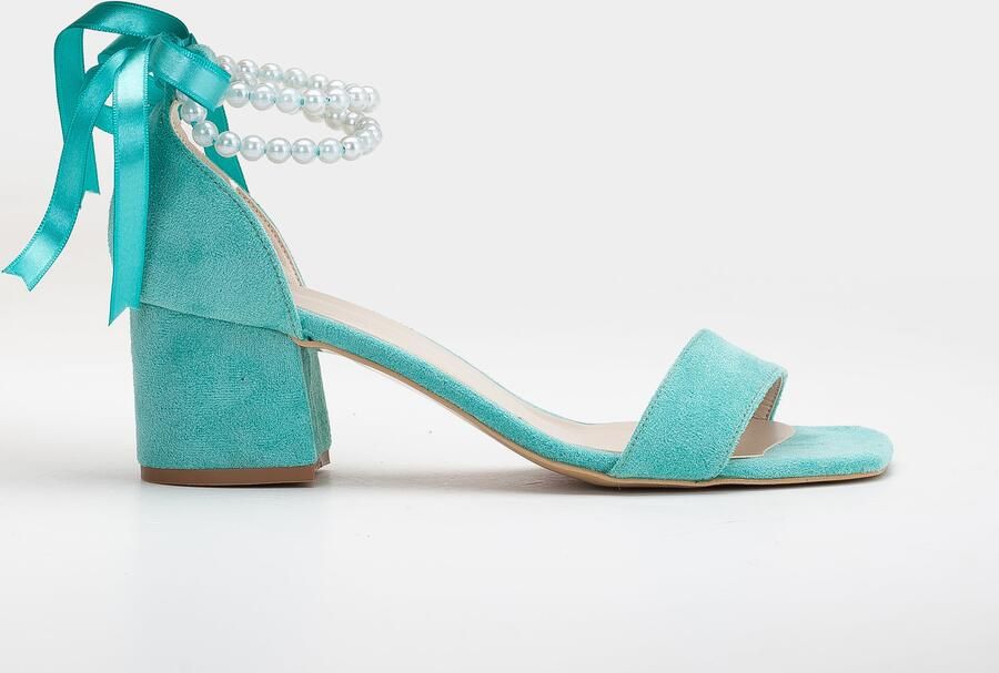 Forever & Always Illy Laag Block Hak Sandalen with Pearls