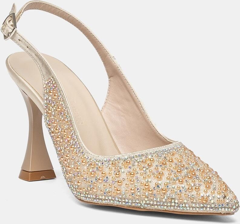 Forever & Always Madison Verfraaide Slingback Pump