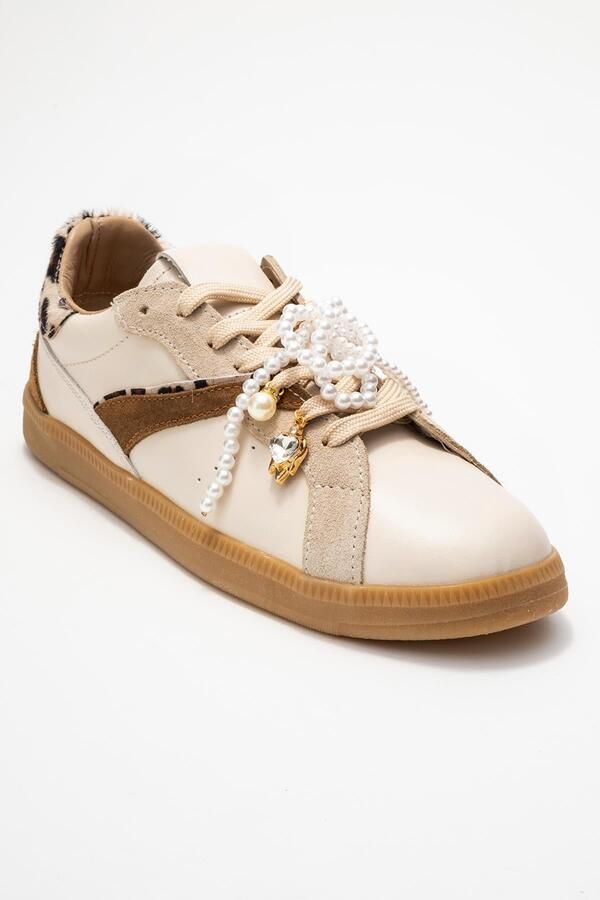 Forever & Always Taren Leren Parel Gesp Sneakers Dames