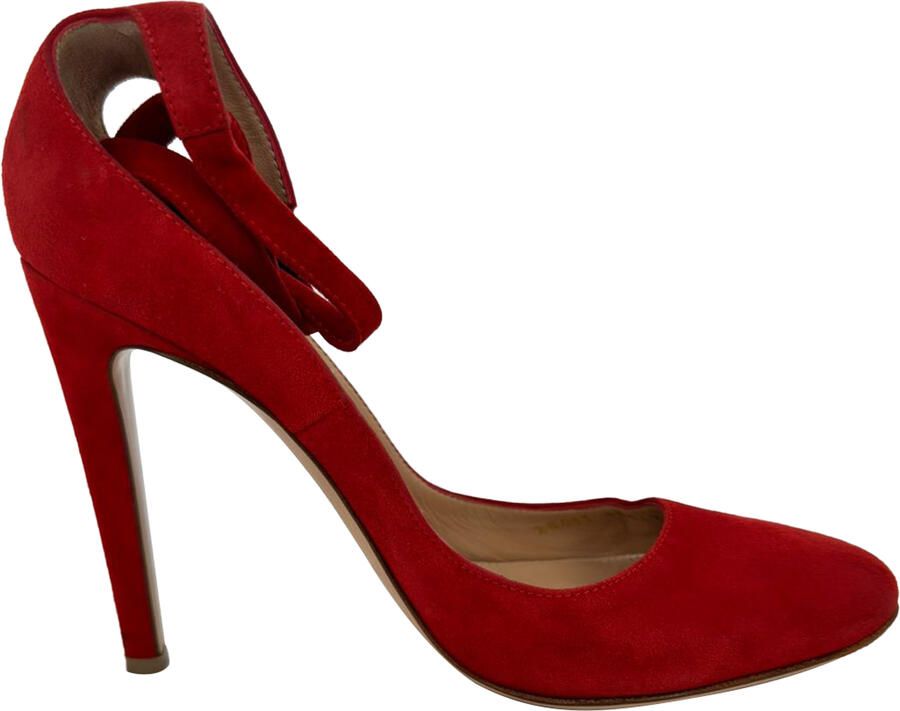 Gianvito Rossi Pre-owned Gianvito Rossi Ronde-Neus Bandjes Pumps in Rode Suède