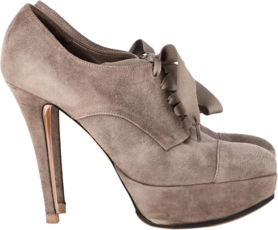 Gianvito Rossi Pre-owned Gianvito Rossi Veterschoenen Platform Enkellaarsjes in Beige Suède
