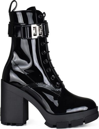 Givenchy Chargement en cours.
