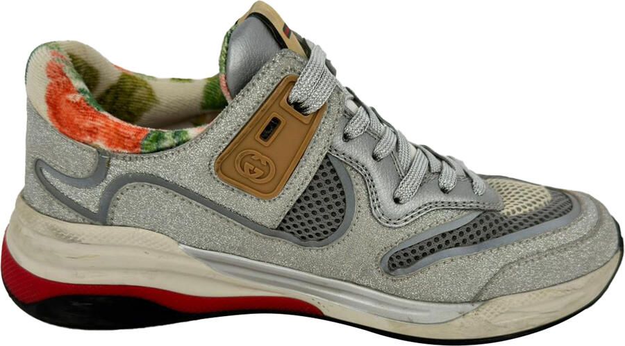 Gucci Pre-owned Gucci Ultrapace Lage Sneakers in Zilveren Glitters