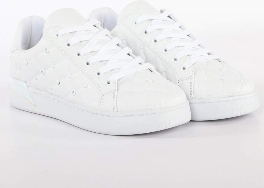 Guess Basket Reea damessneaker met logo-applicatie