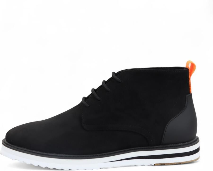 Infinity Leather Zwarte suède veterlaarzen voor heren in de woestijn