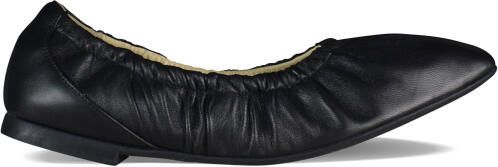 Jimmy Choo Ballerina's Marielle Zwart