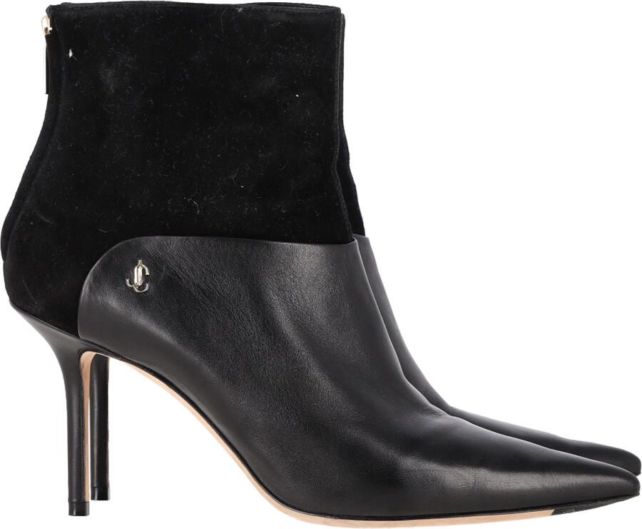 Jimmy Choo Pre-owned Jimmy Choo Beyla 85 enkellaarsjes met suède afwerking in zwart leer