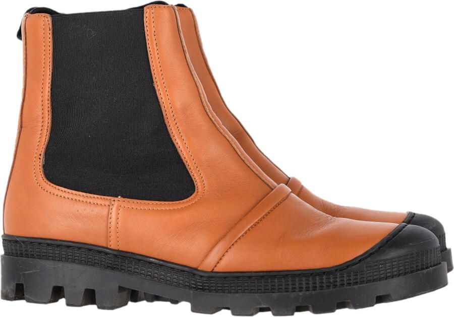 Loewe Pre-owned Loewe Chelsea Boots in Tan Leer