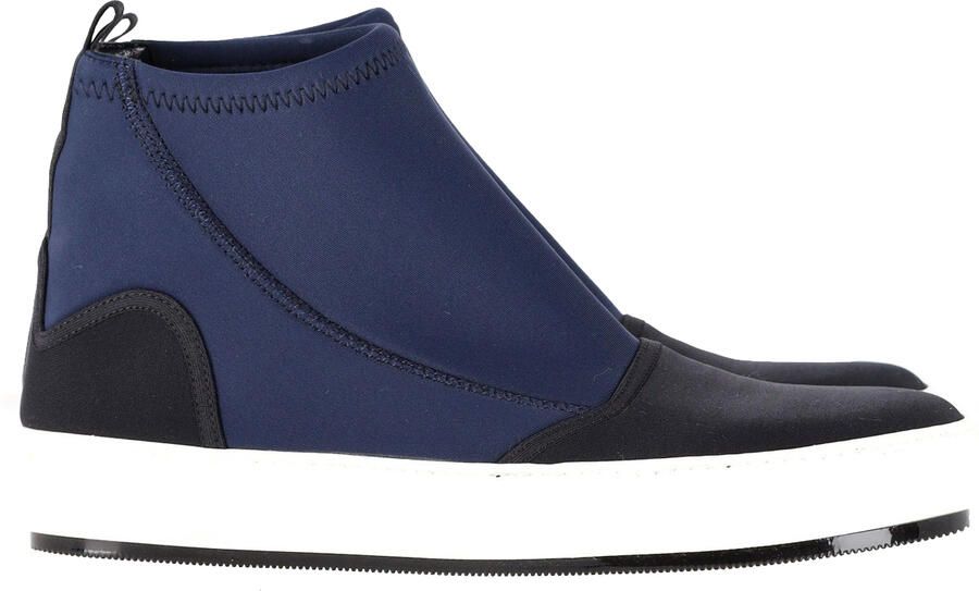 Marni Pre-owned Marni Neopreen Sneakerschoenen in Blauw Neopreen