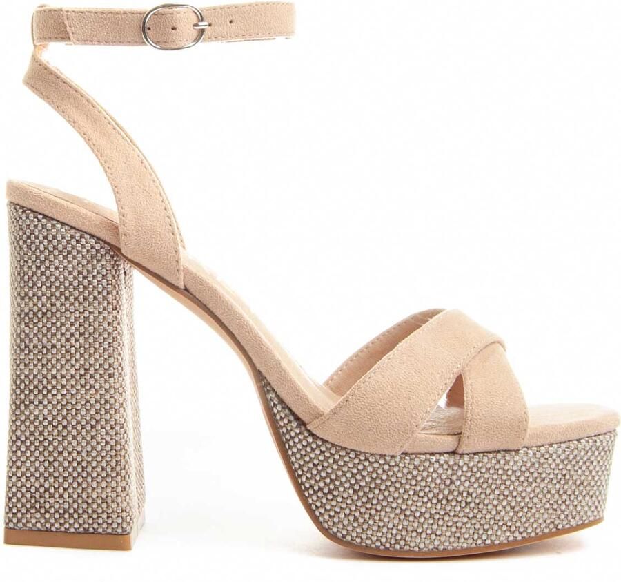 Montevita Heel Sandal Festsand8 In Beige