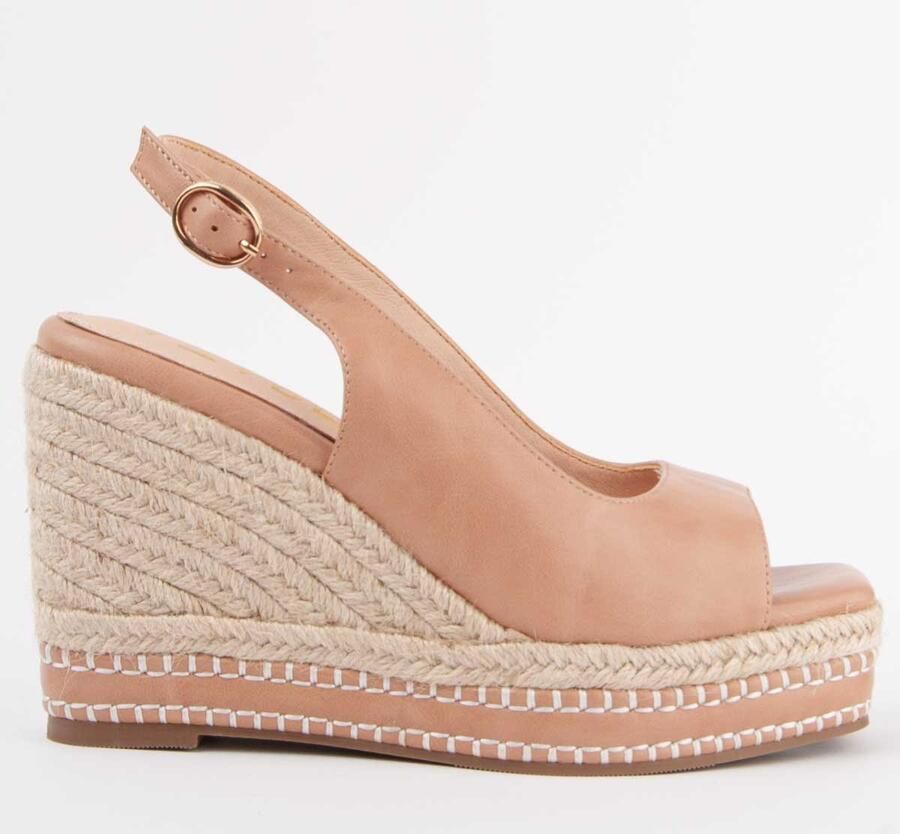 Montevita Sandalen Met Een Sleehak Salia Bruin