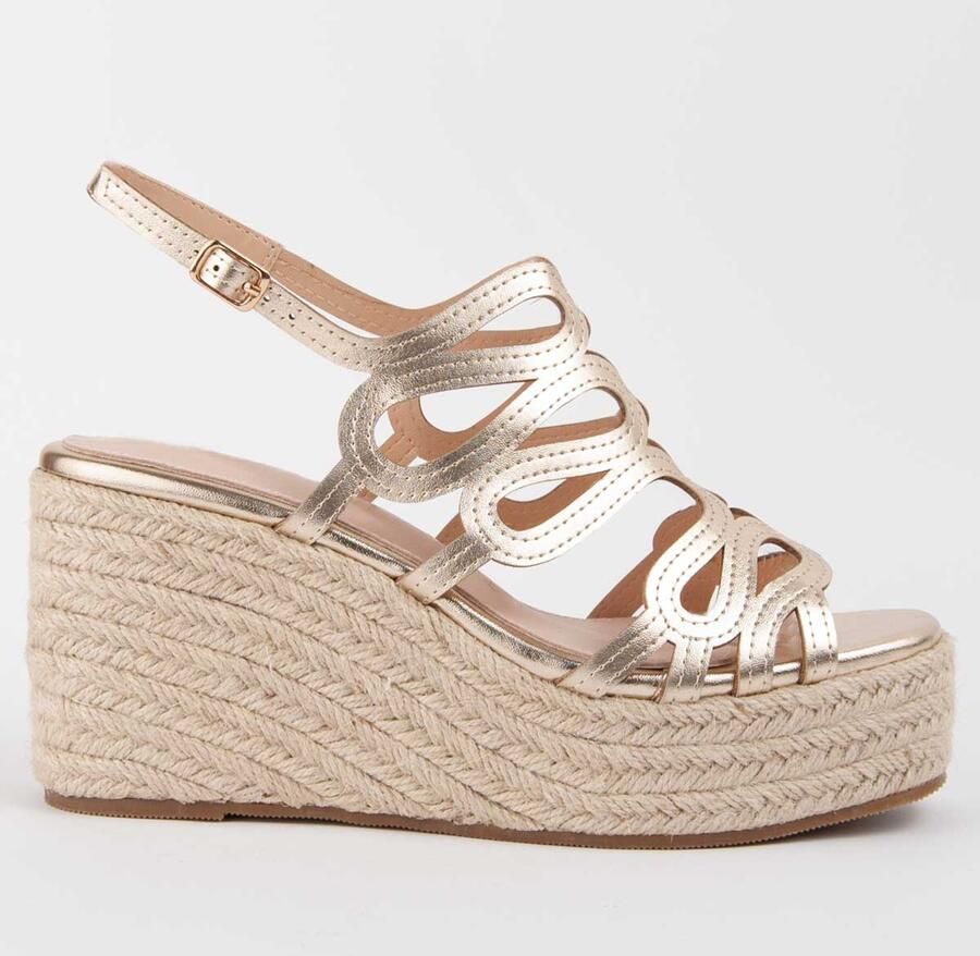 Montevita Sandalen Met Een Sleehak Salia2 Goud