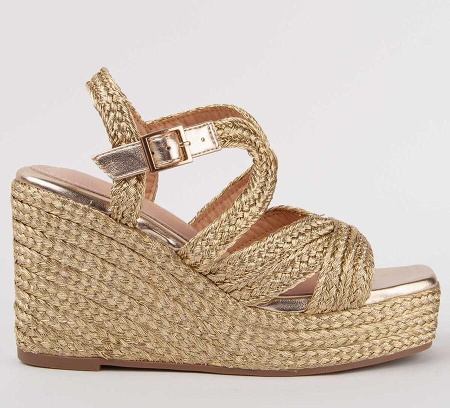 Montevita Sandalen Met Een Sleehak Salia7 Goud