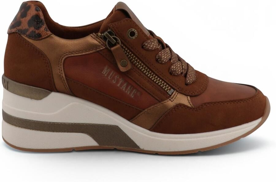 Mustang Dames Tan Cream Platform Sneaker Trainer Casual schoenen M0872002