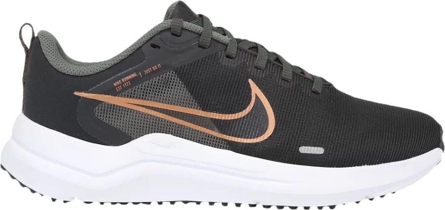Nike Downshifter 12 Training Dames Sneakers Met Koperkleurig Logo En Zwarte Accenten