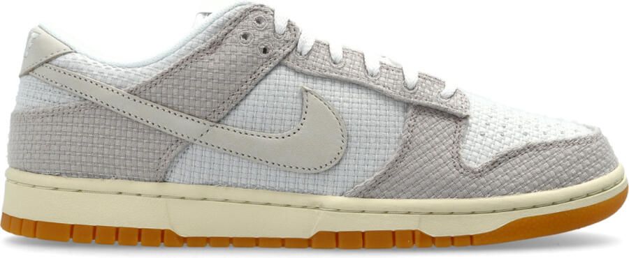 Nike Dunk Low Retro SE sneakers