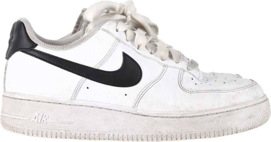Nike Pre-owned Nike Air Force 1 Low-Top Sneakers in Witte Lederen uitvoering