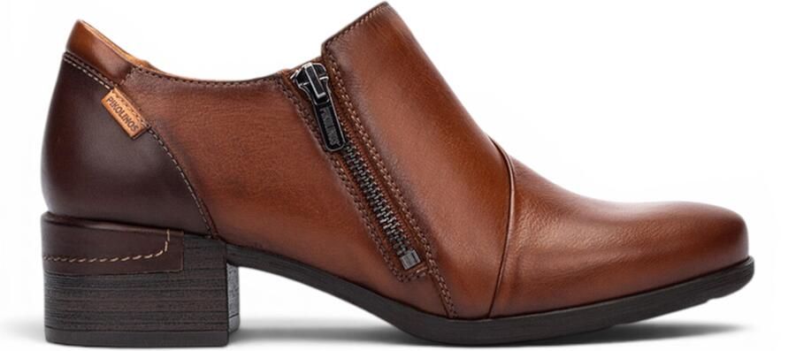 Pikolinos bruine leren schoenen met lage hak voor vrouwen Malaga