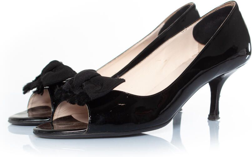 Prada Pre-owned Prada lakleren pumps met strik