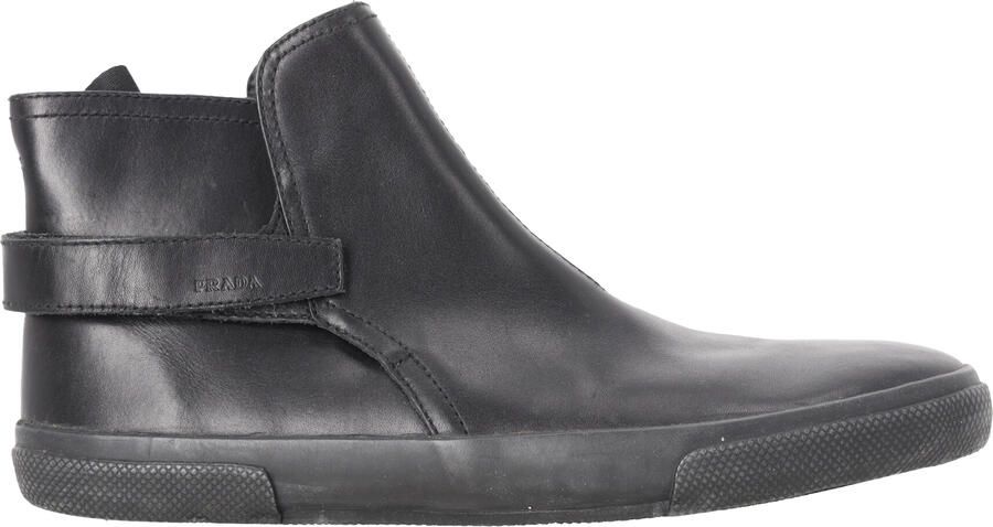 Prada Pre-owned Prada Sport Klittenbandschoenen in Zwart Leer