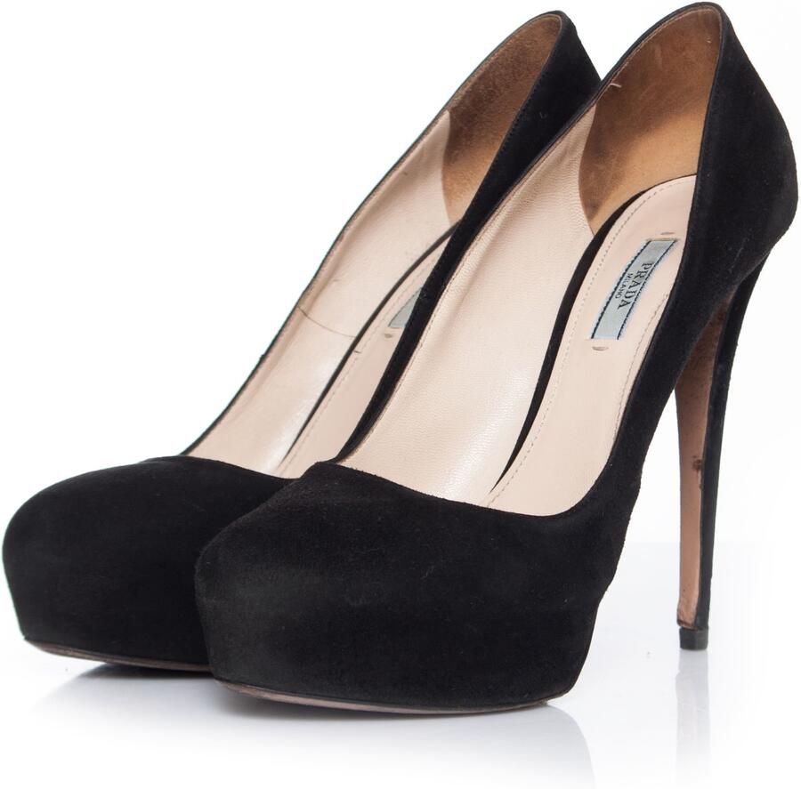 Prada Pre-owned Prada zwarte suède plateau pumps.
