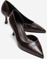 Prologue Arel Pump met Spitse Neus - Bruin