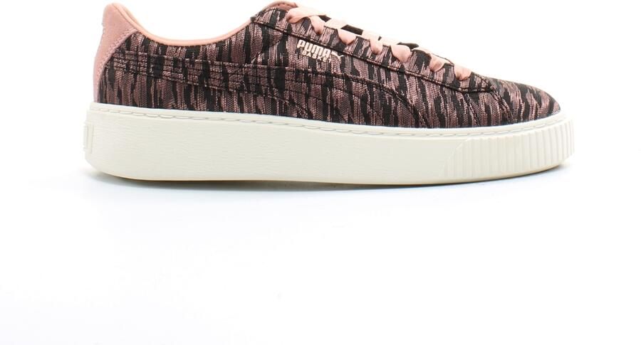 Puma Basket Platform VR Dames Roze Zwart Trainers