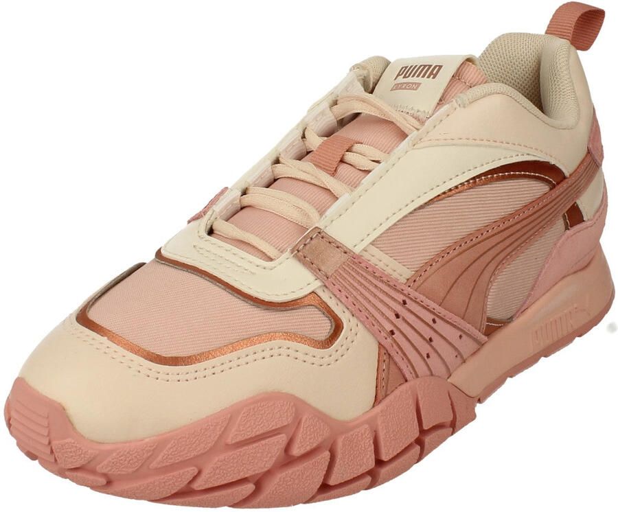 Puma Kyron Poison Flower Dames Roze Sneakers