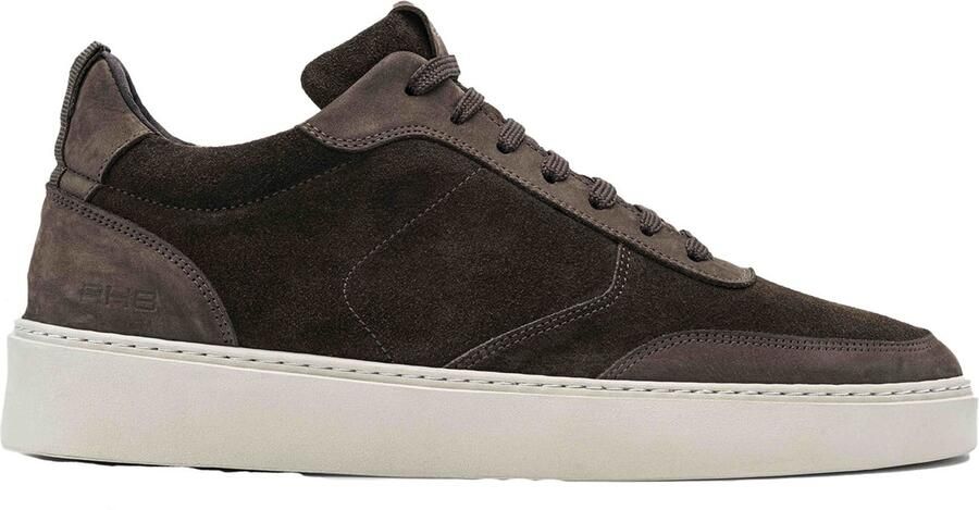 Rehab sneakers bruin