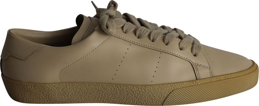 Saint Laurent Pre-owned Saint Laurent SL 06 Court Classic Lage Sneakers in Beige Kalfsleer