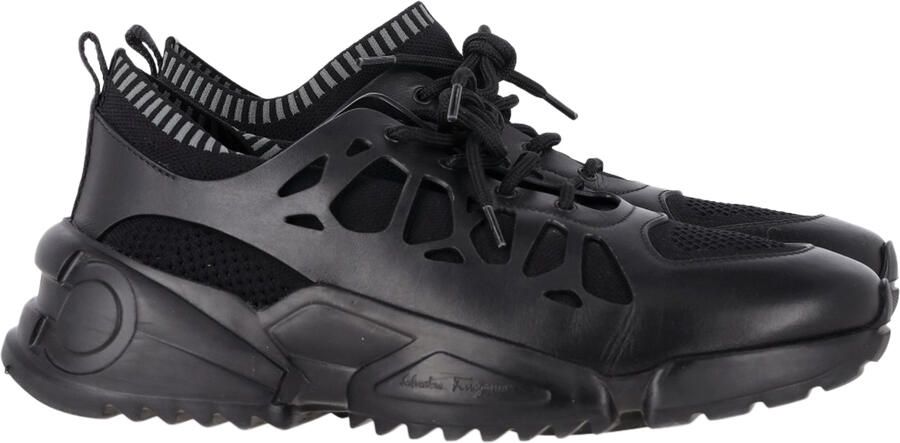 Salvatore Ferragamo Pre-owned Salvatore Ferragamo Raintop Lage Sneakers in Zwart Gemengd-Materiaal
