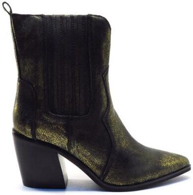 Shoecolate 8.20.19.051.01