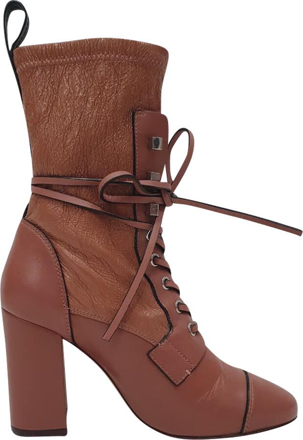 Stuart Weitzman Pre-owned Stuart Weitzman Veruka Veterschoen Enkellaarsjes in Roze Leer