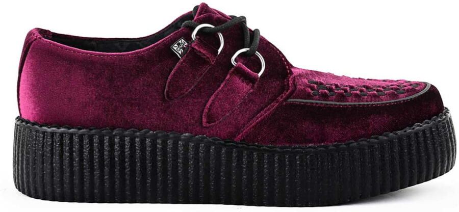 T.U.K. Shoes TUK Viva High Creeper bordeauxrode fluwelen platform veterschoenen in gothic-stijl AV6802