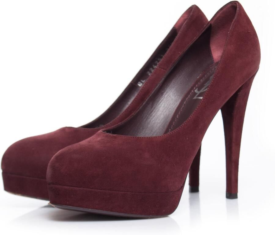 Yves Saint Laurent Pre-owned Yves Saint Laurent Gaby suède pumps