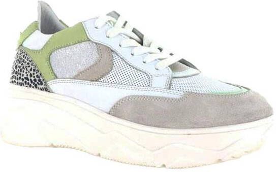 Hip shoe style H1580