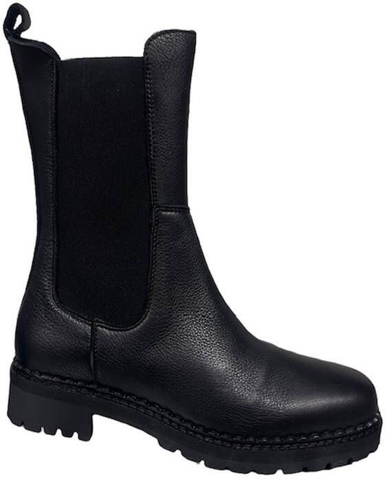 Tango Julie 8 a