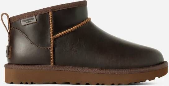 Ugg Classic Ultra Mini Leather Regenerate-laars in Ironwood