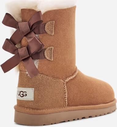 Ugg Short Bailey Bow II laarzen voor Grote Kinderen in Brown Shearling