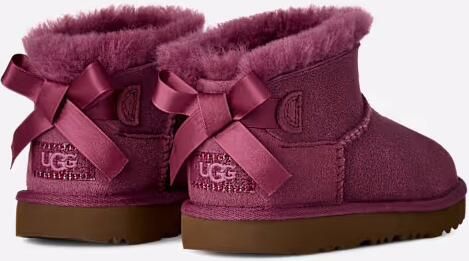 Ugg Ultra Mini Bailey Bow-laars in Dark Winterberry