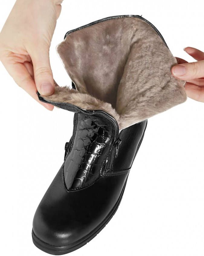 Franken Schuhe Enkellaarsje met voering van lamsvacht Zwart