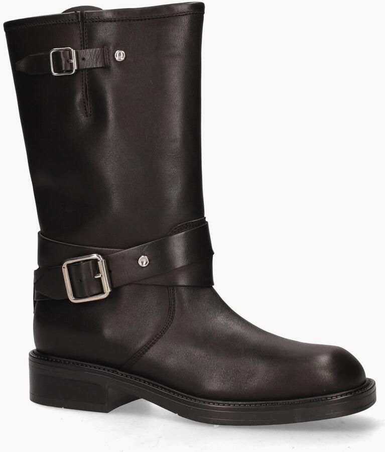 Carmens Luxe Cameron Zwart