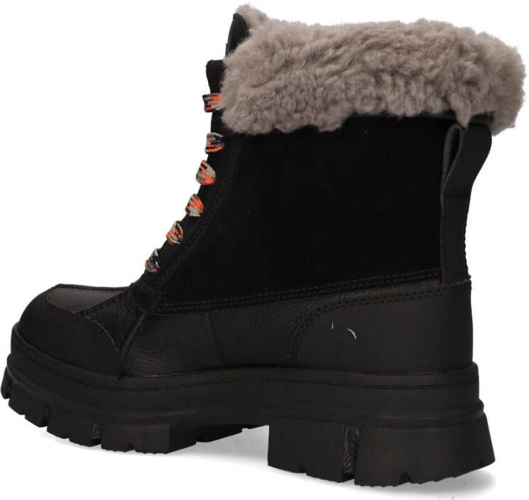 Ugg Ashton Addie Zwart