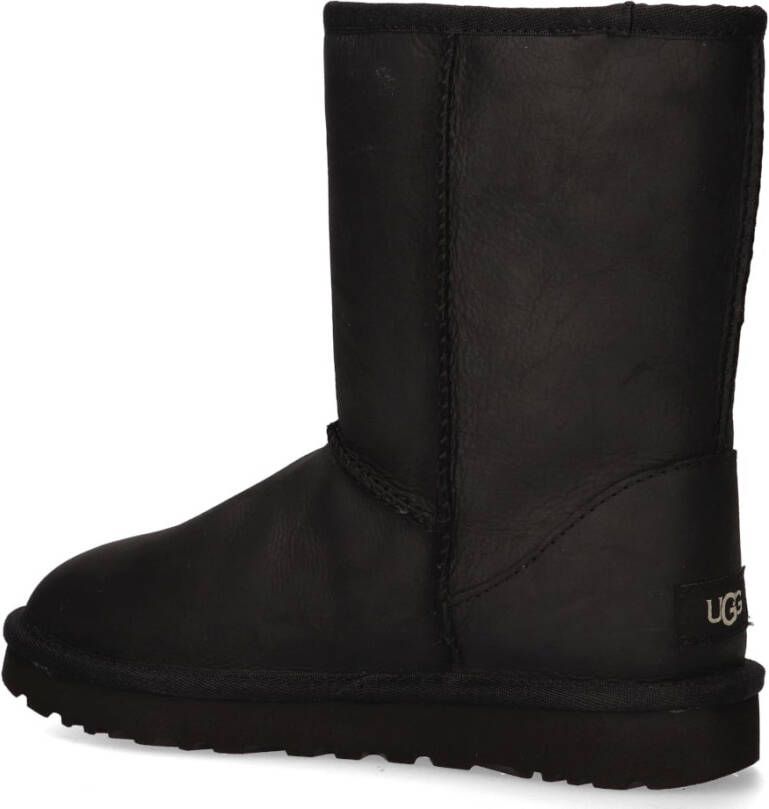 Ugg Classic Short Leather Boot Zwart