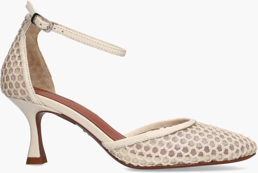 Lola cruz Liana Roomwit