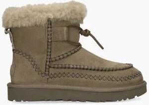UGG Vachtlaarzen Dames Classic Mini Alpine Maat: 43 Materiaal: Suède Kleur: Bruin